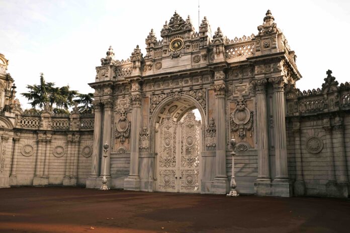 Dolmabahçe Palace